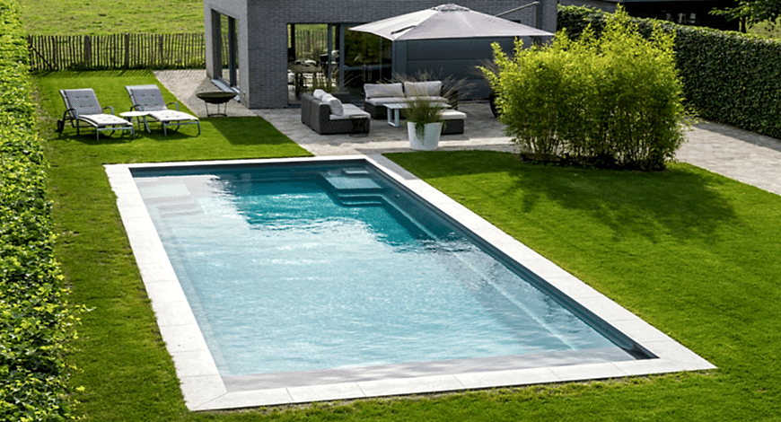Modern Havuz Tasarımlarında 2025 Trendleri: Estetik ve Teknolojinin Yeni Dönemi